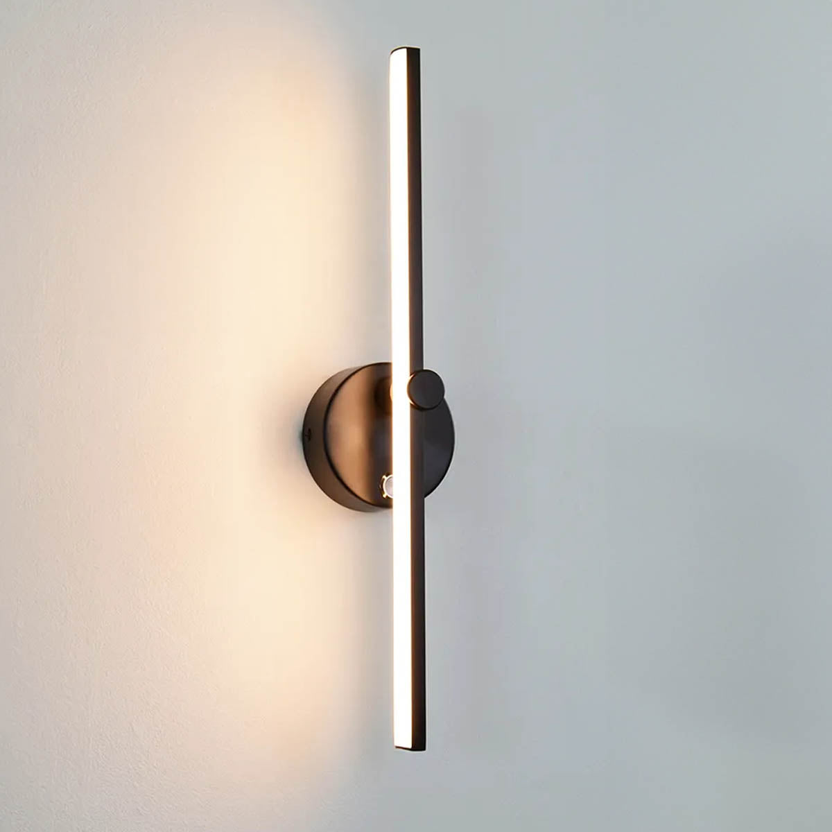 Tisty Wall Light