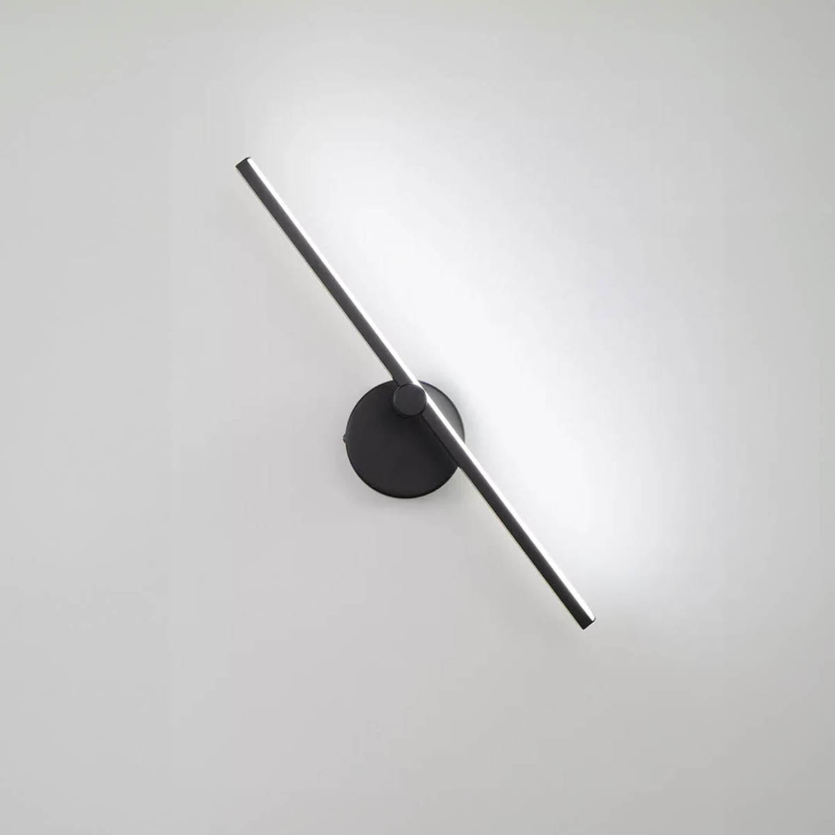 Tisty Wall Light